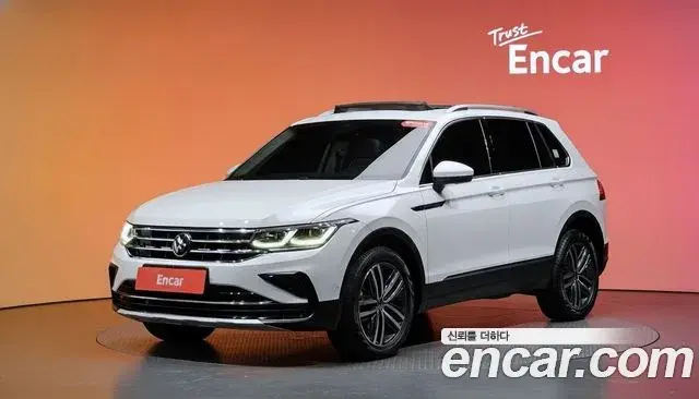 Volkswagen Tiguan 2023 — Photo 16/35