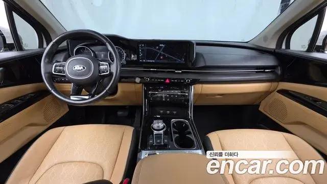 Kia Carnival 2021 — Фото 7/20