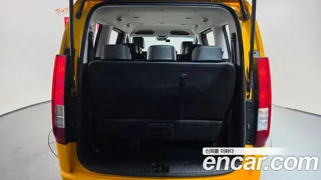 Hyundai Staria 2022 — Фото 18/20