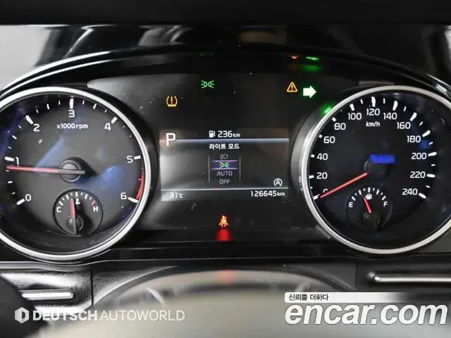 Kia Carnival 2021 — Фото 7/20