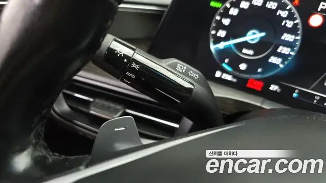 Kia K8 2022 — ფოტო 25/36