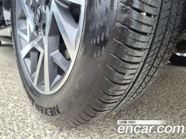 Hyundai Grandeur 2023 — Фото 8/20