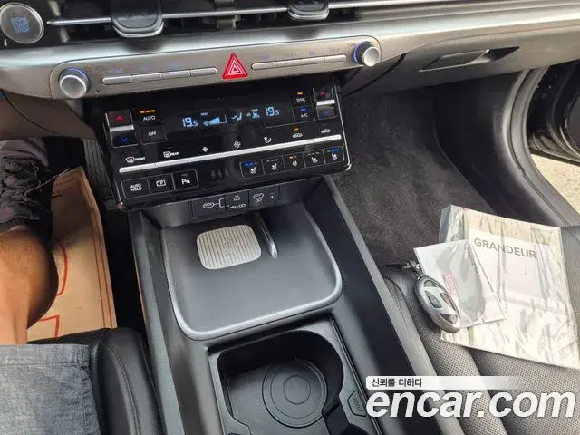 Hyundai Grandeur 2023 — Фото 19/20