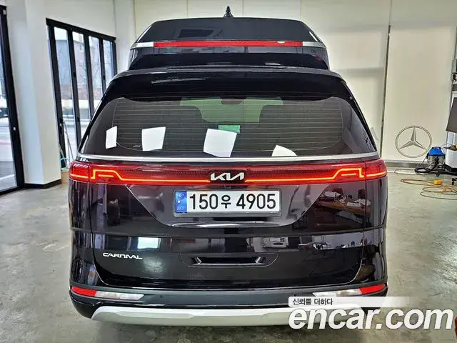 Kia Carnival 2022 — Photo 2/20