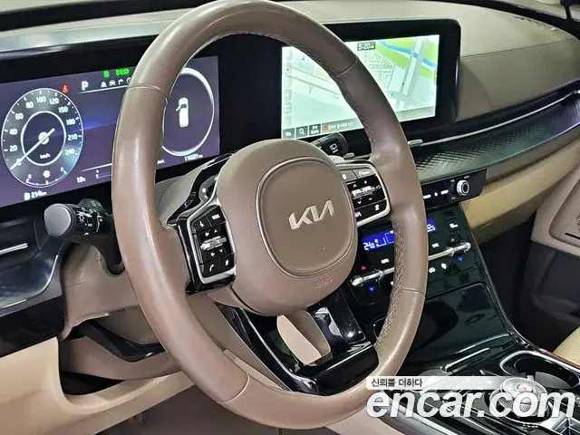 Kia Carnival 2022 — Photo 11/20
