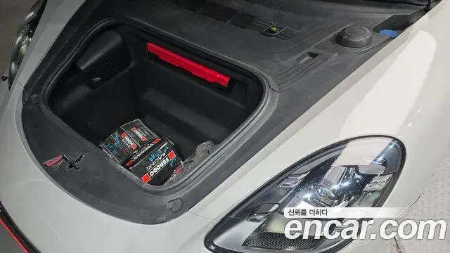 Porsche 718 Boxster 2021 — ფოტო 15/31