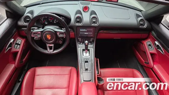 Porsche 718 Boxster 2021 — ფოტო 26/31