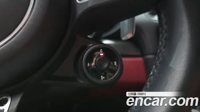Porsche 718 Boxster 2021 — ფოტო 2/31