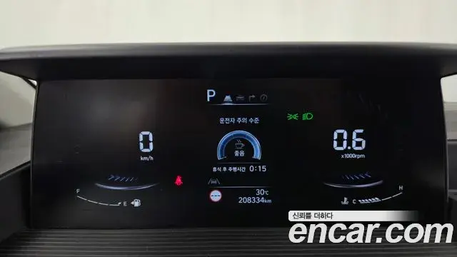 Hyundai Staria 2021 — Фото 8/20
