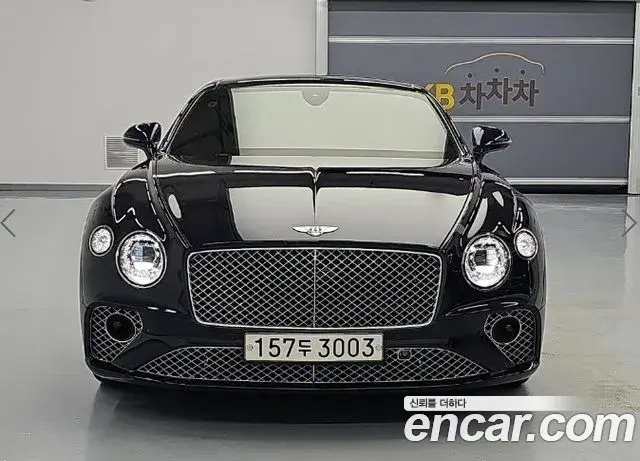 Bentley Continental GT 2023 — Şəkil 9/19