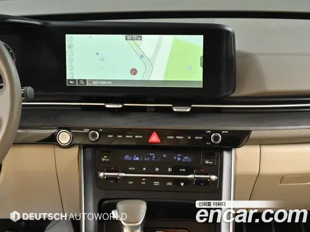 Kia Carnival 2023 — Фото 14/20