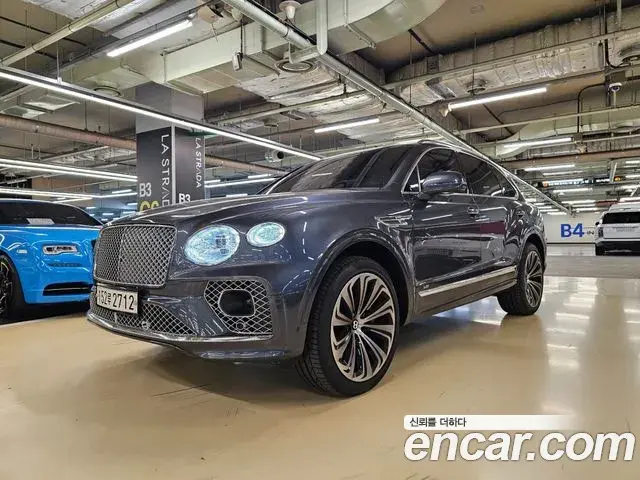 Bentley Bentayga 2022 — Şəkil 1/20