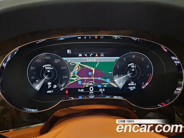 Bentley Bentayga 2022 — Şəkil 6/20