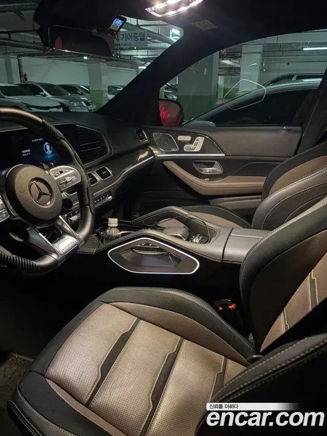 Mercedes-Benz GLE-Class 2023 — Фото 1/3