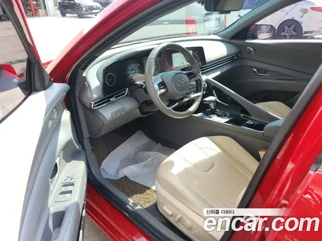 Hyundai Avante 2023 — Фото 10/15