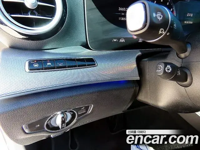Mercedes-Benz E-Class 2020 — Фото 12/20