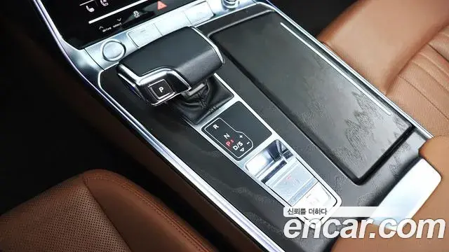 Audi A6 2020 — Фото 11/20