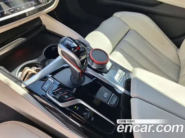 BMW M5 2018 — Photo 13/15