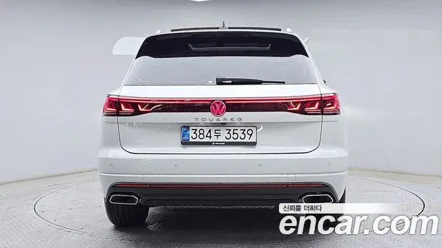 Volkswagen Touareg 2025 — Фото 3/20
