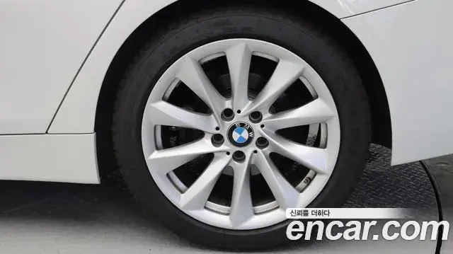 BMW 4 Series 2019 — Фото 6/20
