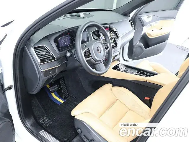 Volvo XC90 2024 — Photo 15/20