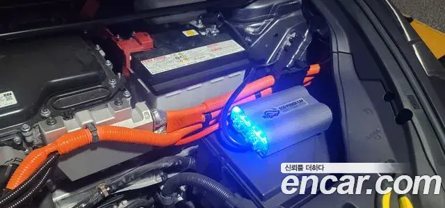 Lexus RZ450e 2023 — ფოტო 11/15