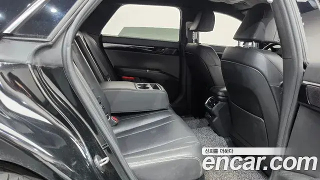 Hyundai Grandeur 2023 — Фото 11/20