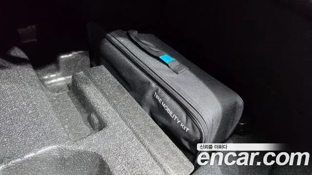 Hyundai Grandeur 2023 — Фото 12/20