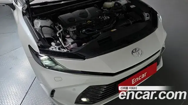Toyota Camry 2026 — Photo 14/31
