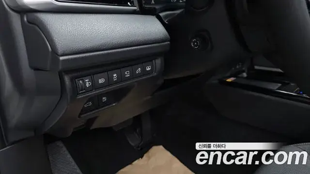 Toyota Camry 2026 — Photo 4/31