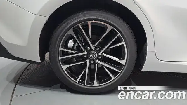 Toyota Camry 2026 — Photo 10/31