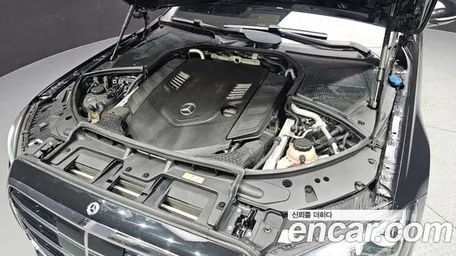 Mercedes-Benz S-Class 2021 — Фото 6/20