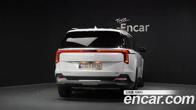 Kia Carnival 2024 — Photo 4/20