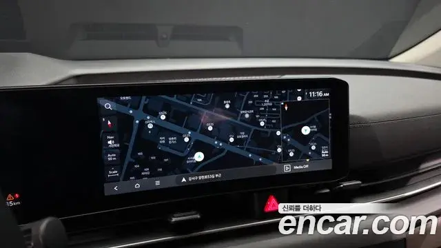 Kia Carnival 2024 — Photo 15/20