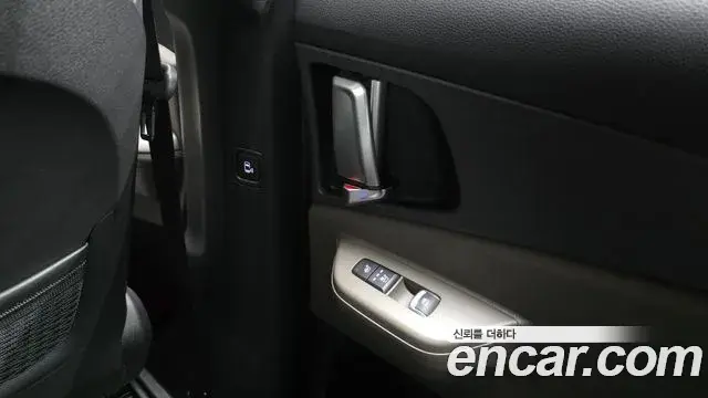 Kia Carnival 2024 — Photo 19/20