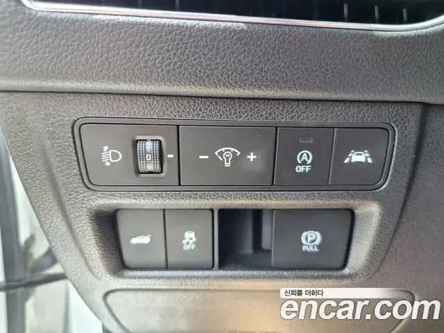 Hyundai Sonata 2021 — Фото 13/20