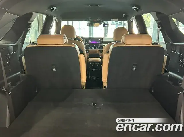 Kia Sorento 2023 — Фото 20/20