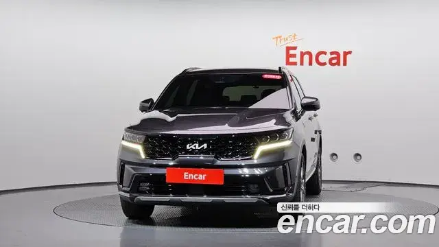 Kia Sorento 2023 — Фото 3/20