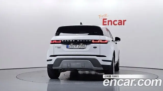 Land Rover Range Rover Evoque 2020 — Фото 4/20