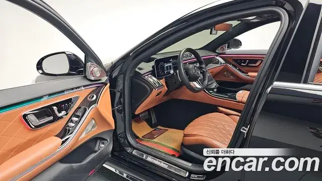 Mercedes-Benz S-Class 2022 — Фото 10/20