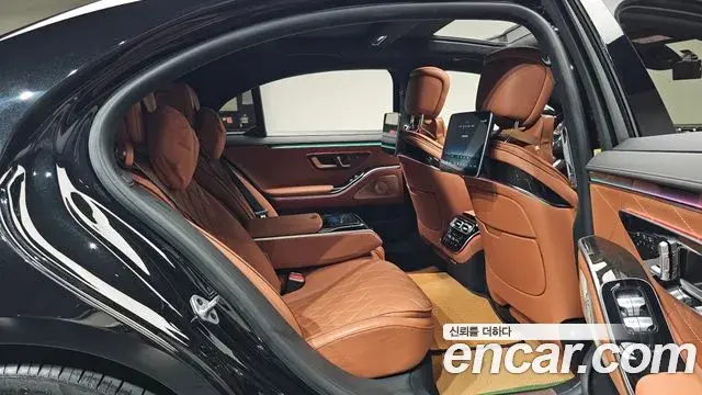Mercedes-Benz S-Class 2022 — Фото 11/20