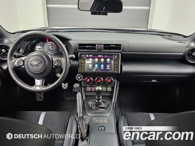 Toyota GR86 2024 — ფოტო 17/20