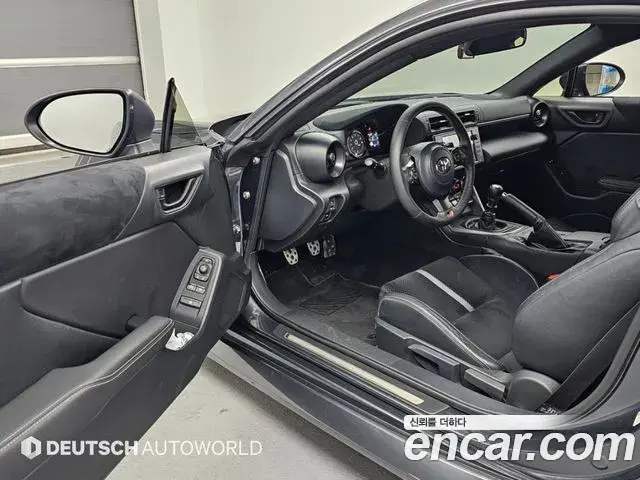 Toyota GR86 2024 — ფოტო 7/20