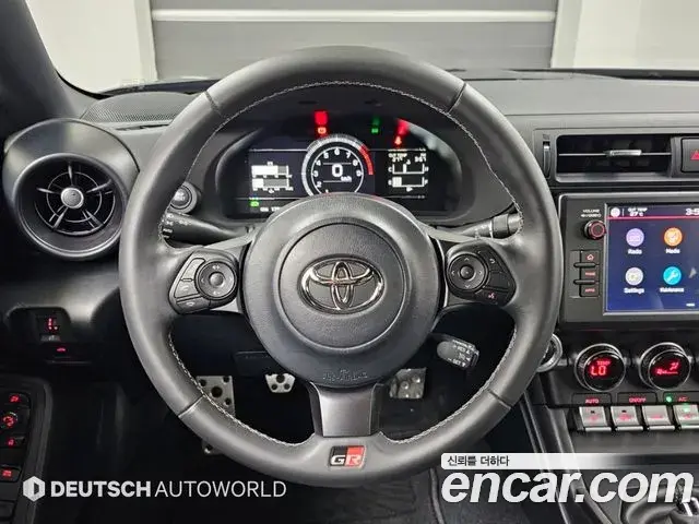 Toyota GR86 2024 — ფოტო 13/20