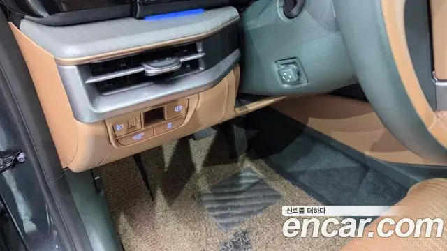 Hyundai Grandeur 2023 — Фото 18/20