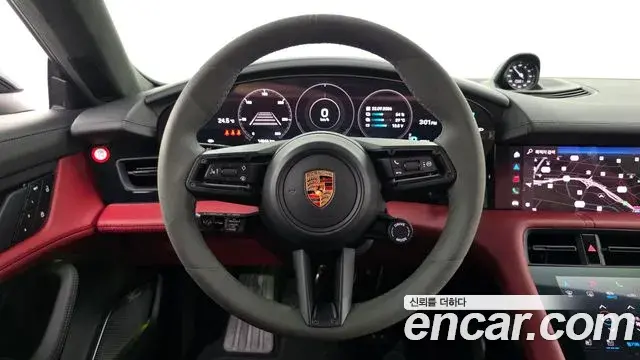 Porsche Taycan 2023 — Photo 14/20