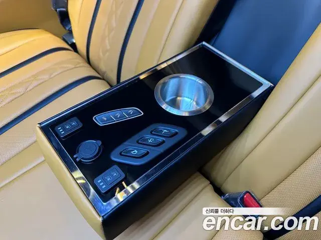 Kia Carnival 2024 — Photo 1/17