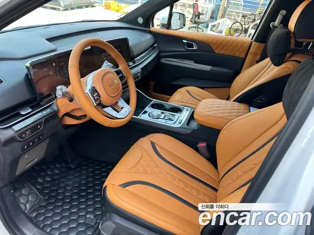 Kia Carnival 2024 — Photo 11/17