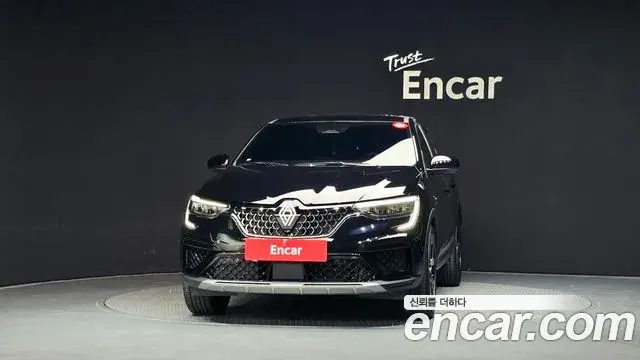 Renault Samsung Arkana 2025 — Фото 3/20