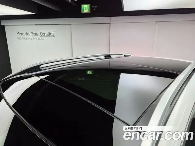 Mercedes-Benz GLE-Class 2026 — Фото 15/19
